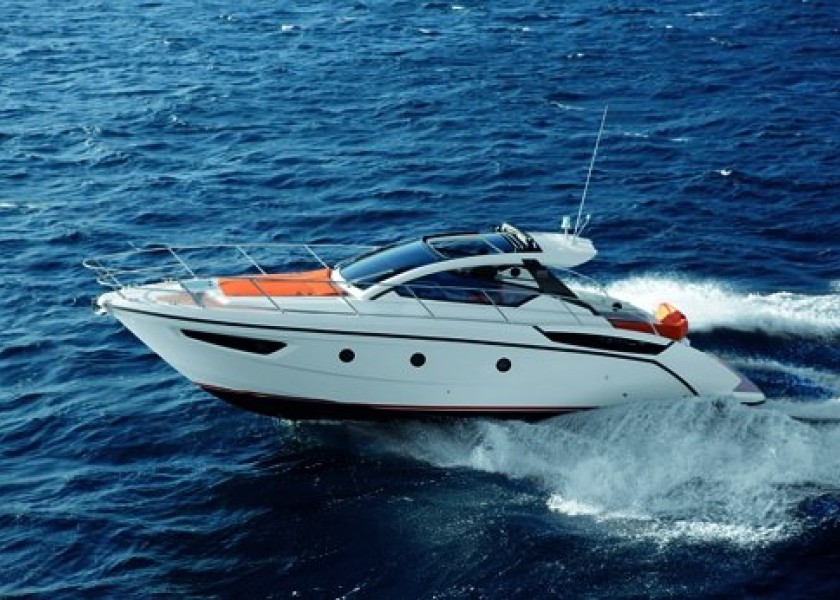 Azimut Atlantis 38
