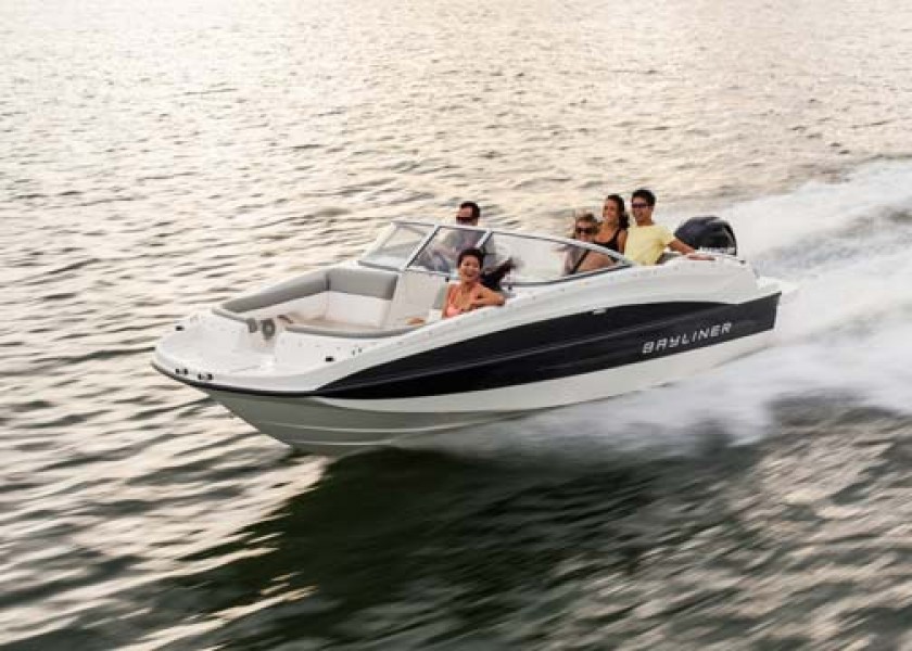 Bayliner 190 Deck Boat
