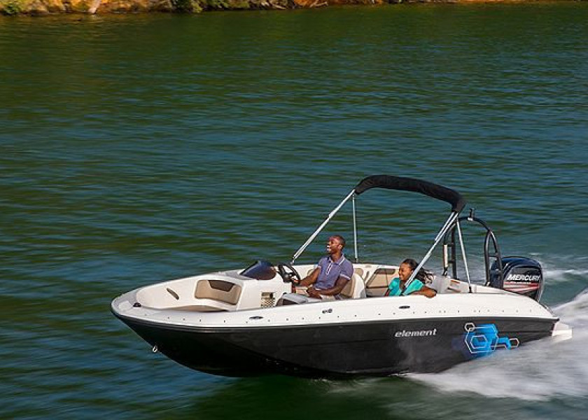 Bayliner Element E18