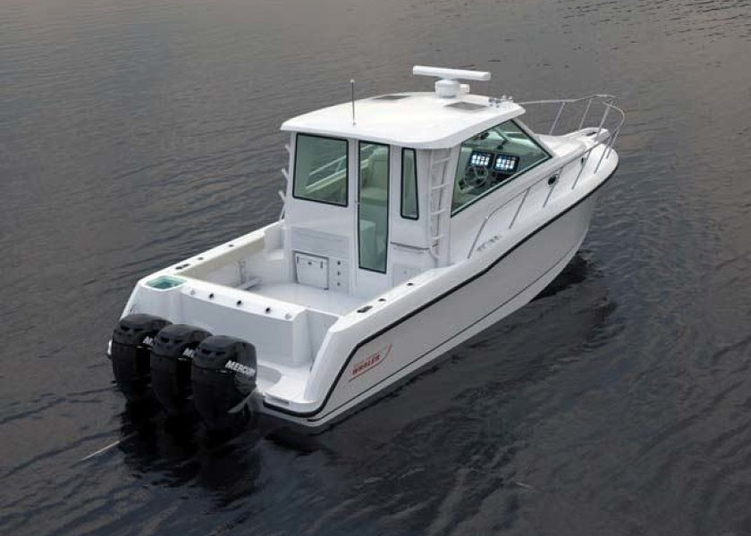 Boston Whaler 345 Pilot
