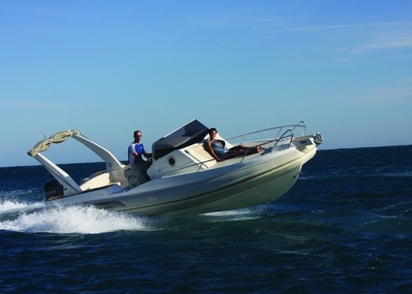 Capelli Tempest 770 WA