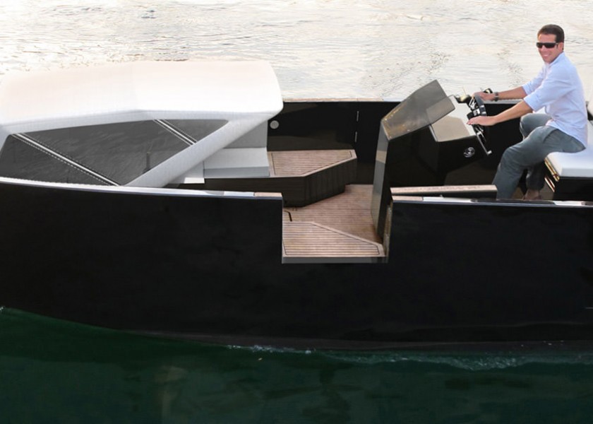 De Antonio D23 Tender