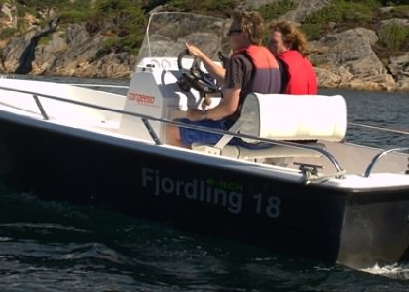 Fjordling 18 Console