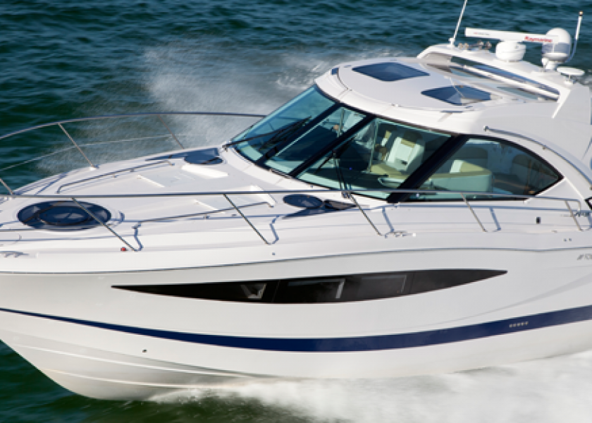 Four Winns Vista V435