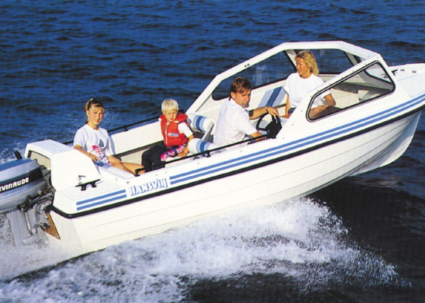 Hansvik 16 1/2 Familie