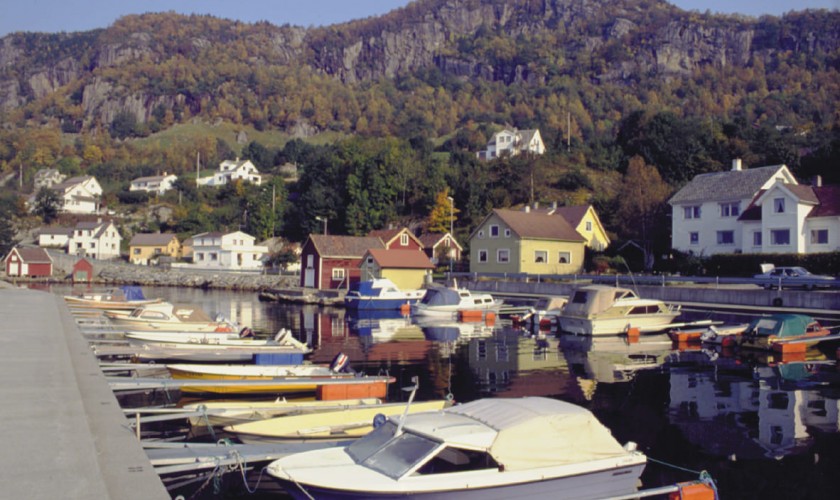 Hjelmelandsv&aring;gen Gjestehavn