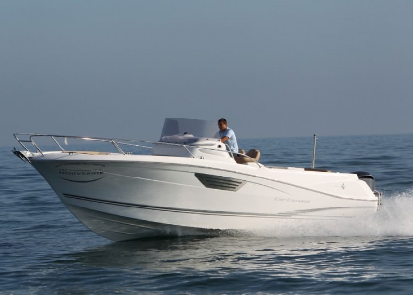 Jeanneau Cap Camarat 8.5 CC