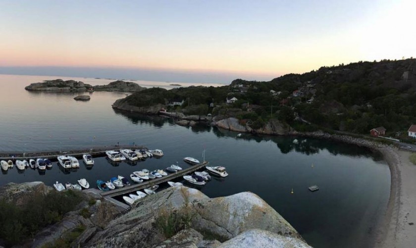 Kjerringvik Vel og B&aring;thavn