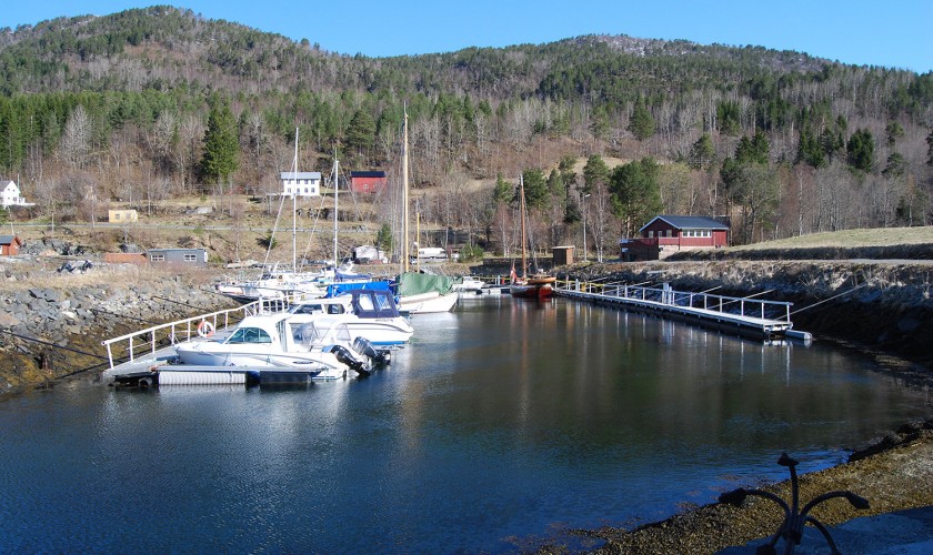 B&oslash;fjorden Sm&aring;b&aring;thavn