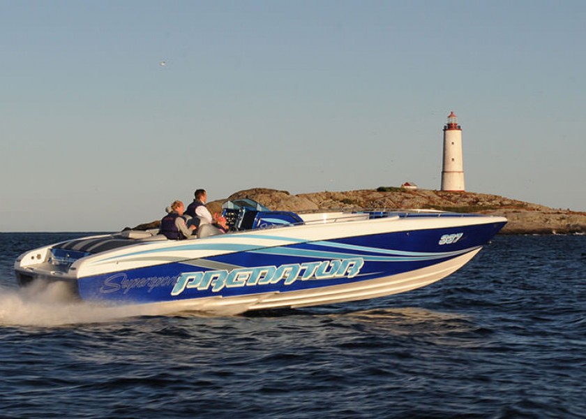 Predator 337 Supersport