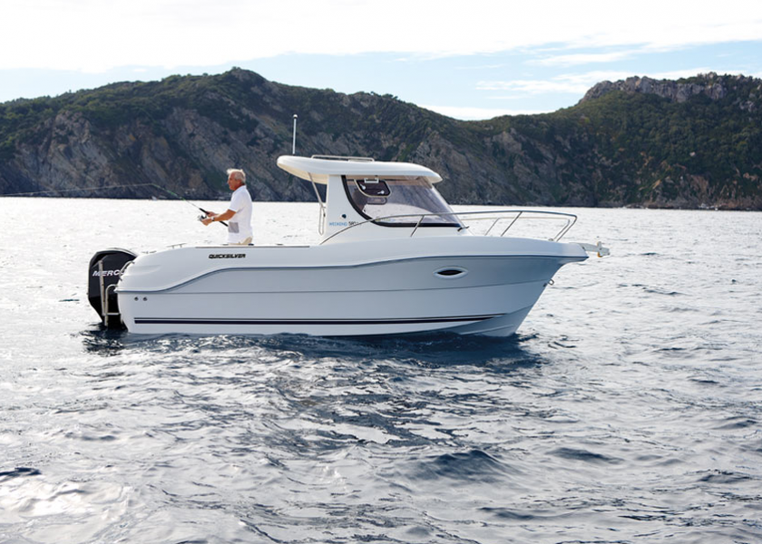 Quicksilver 580 Pilothouse
