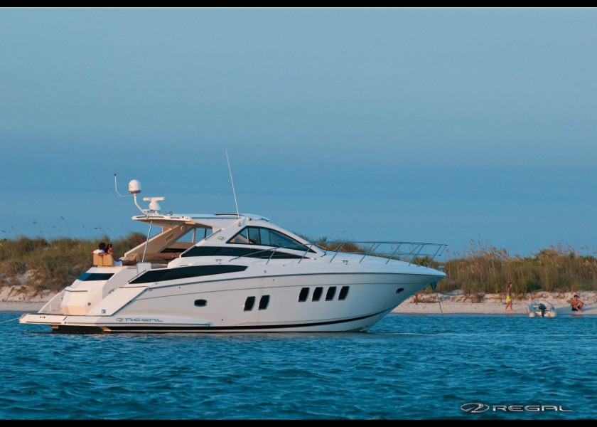 Regal 52 Sport Coupe Sportyacht