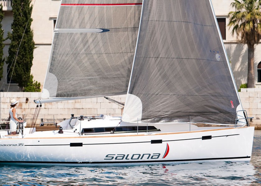 Salona 35