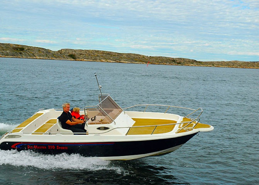 SeaMaster 210 Sports Classic