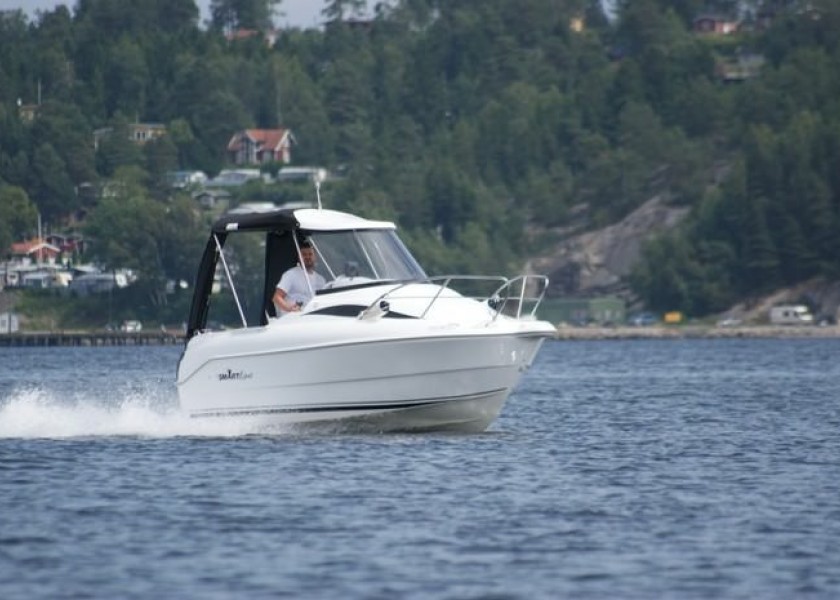 SmartFisher 46 Pilot