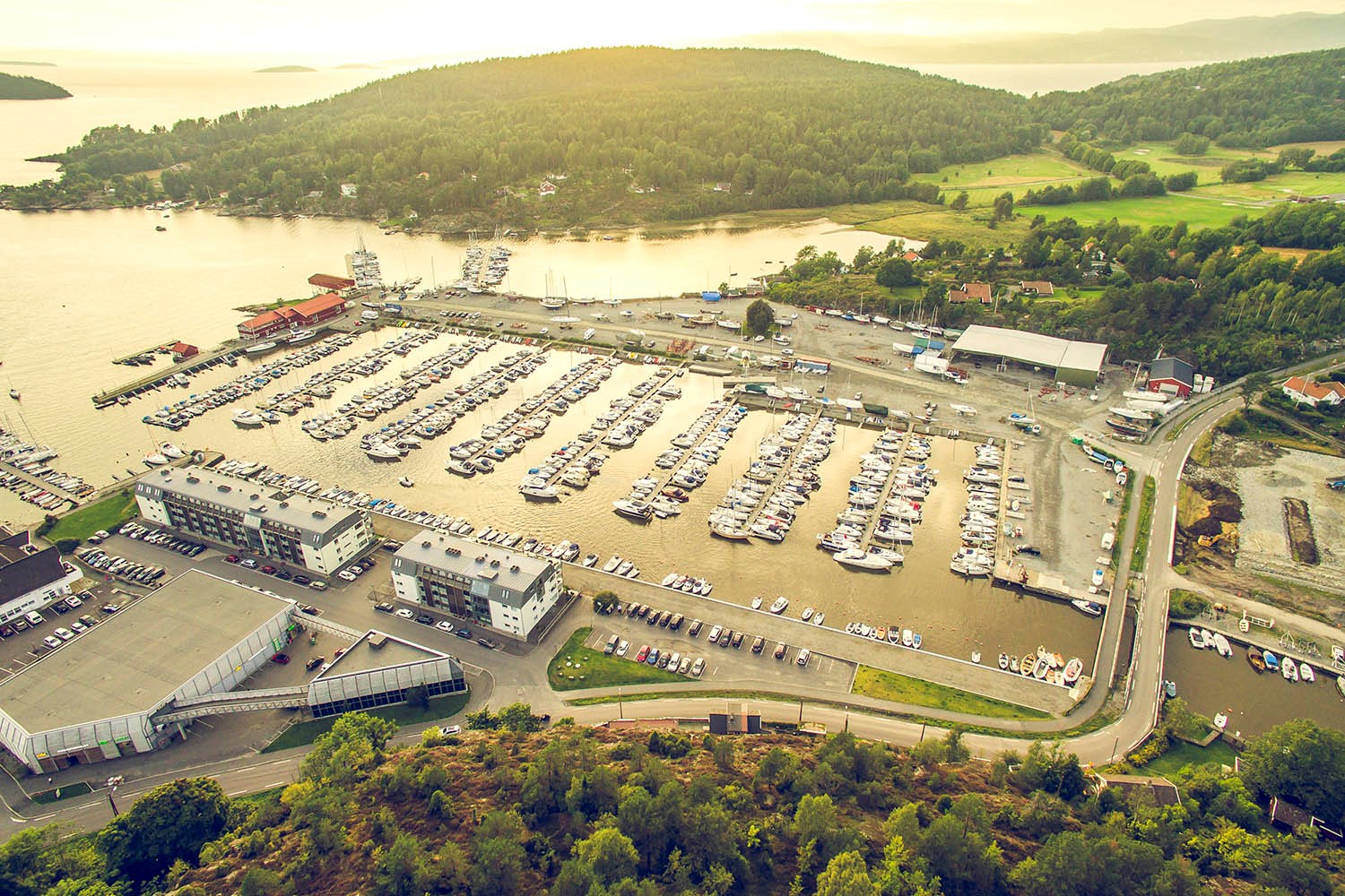 Sonskilen B&aring;thavn