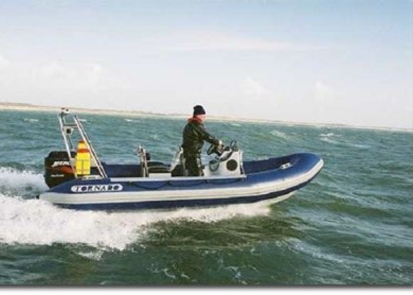 Tornado RIB 5,4m