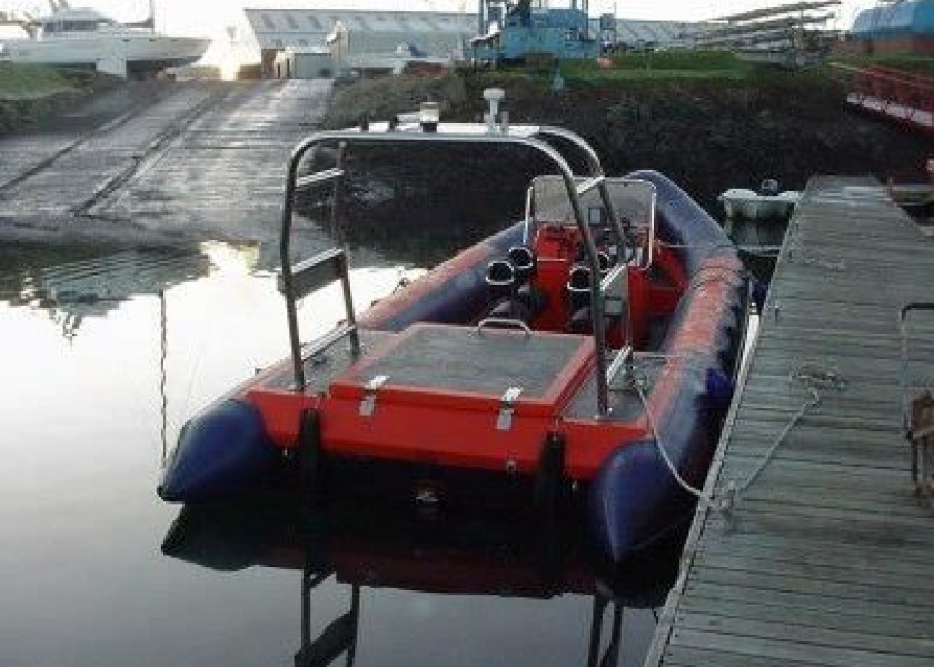 Tornado RIB 8,5m