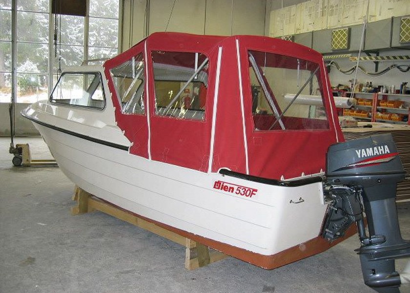 &Oslash;ien 530 F med kalesje